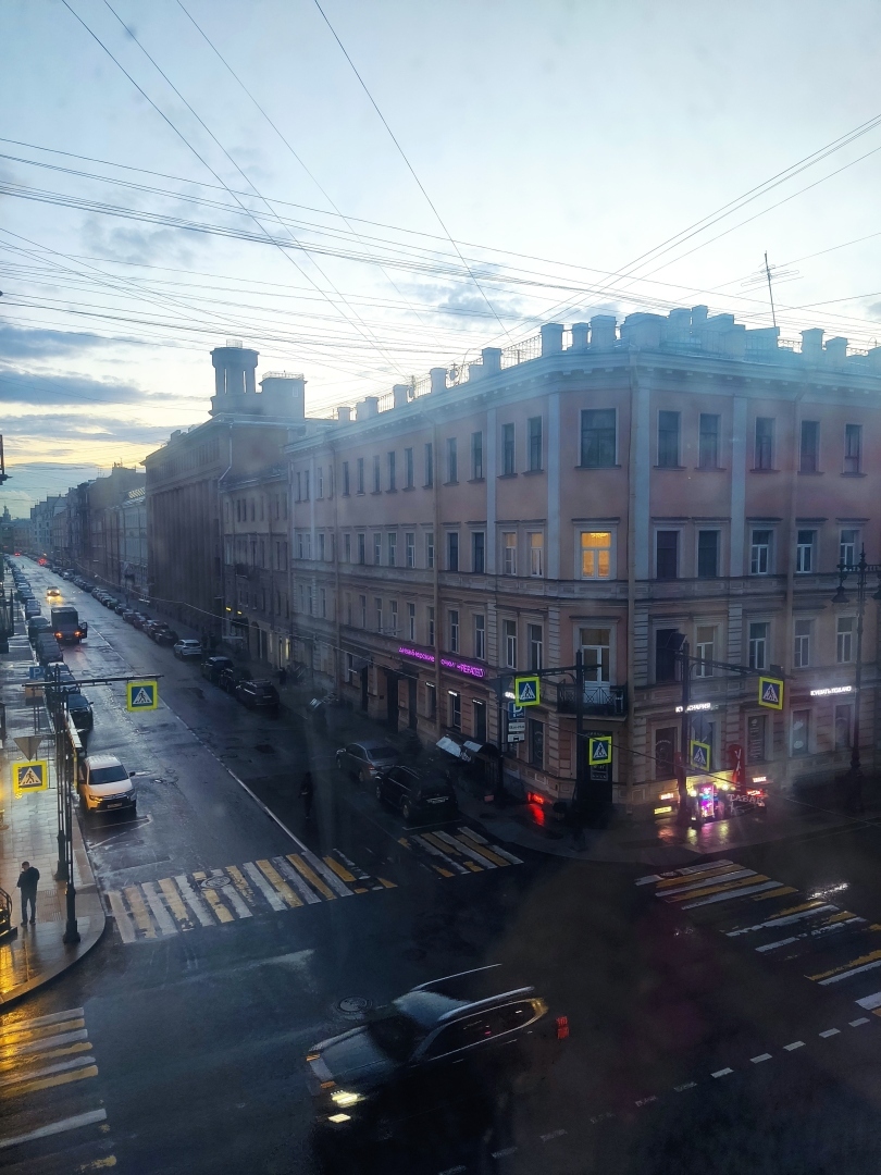 Отель в самом красивом здании на улице Восстания Санкт-Петербурга всего за 3800 рублей за ночь на двоих! 🤗