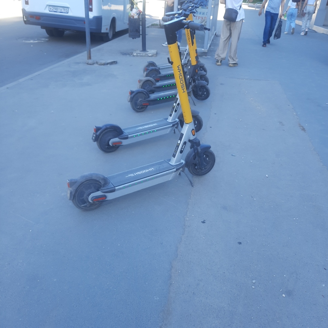 И снова про электросамокаты на пешеходных улицах города.