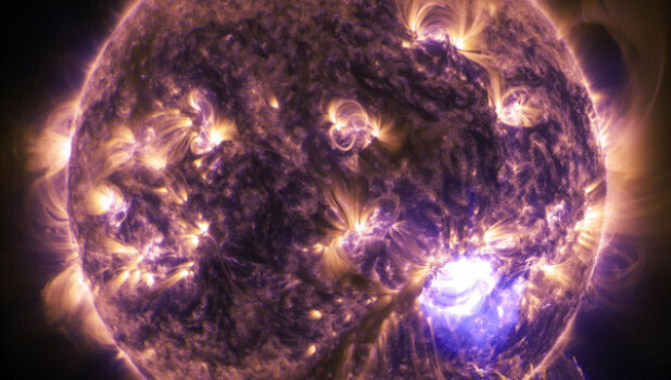 Здоровье: Новая мощная вспышка на Солнце: чем она грозит землянам. Чем и когда она грозит здоровью людей? Сюжет.