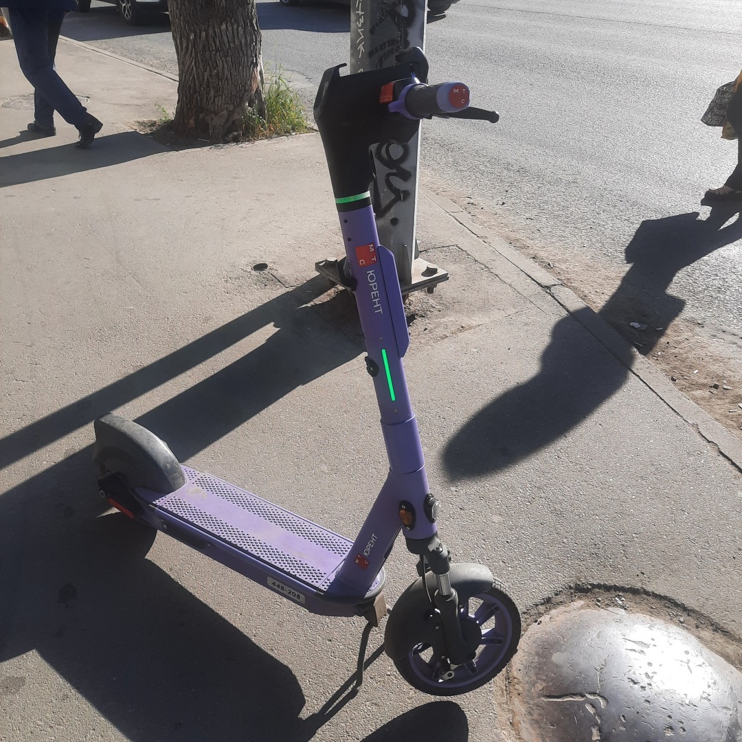 И снова про электросамокаты на пешеходных улицах города.