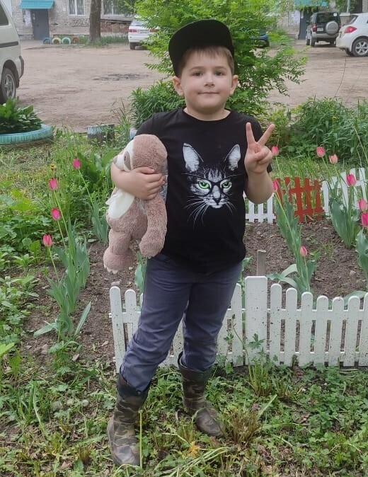 За 1,5 месяца сынок набрал 1300 подписчиков на ютубе. 1 июня отметили его достижения. Вместе ведем канал. Детский блог