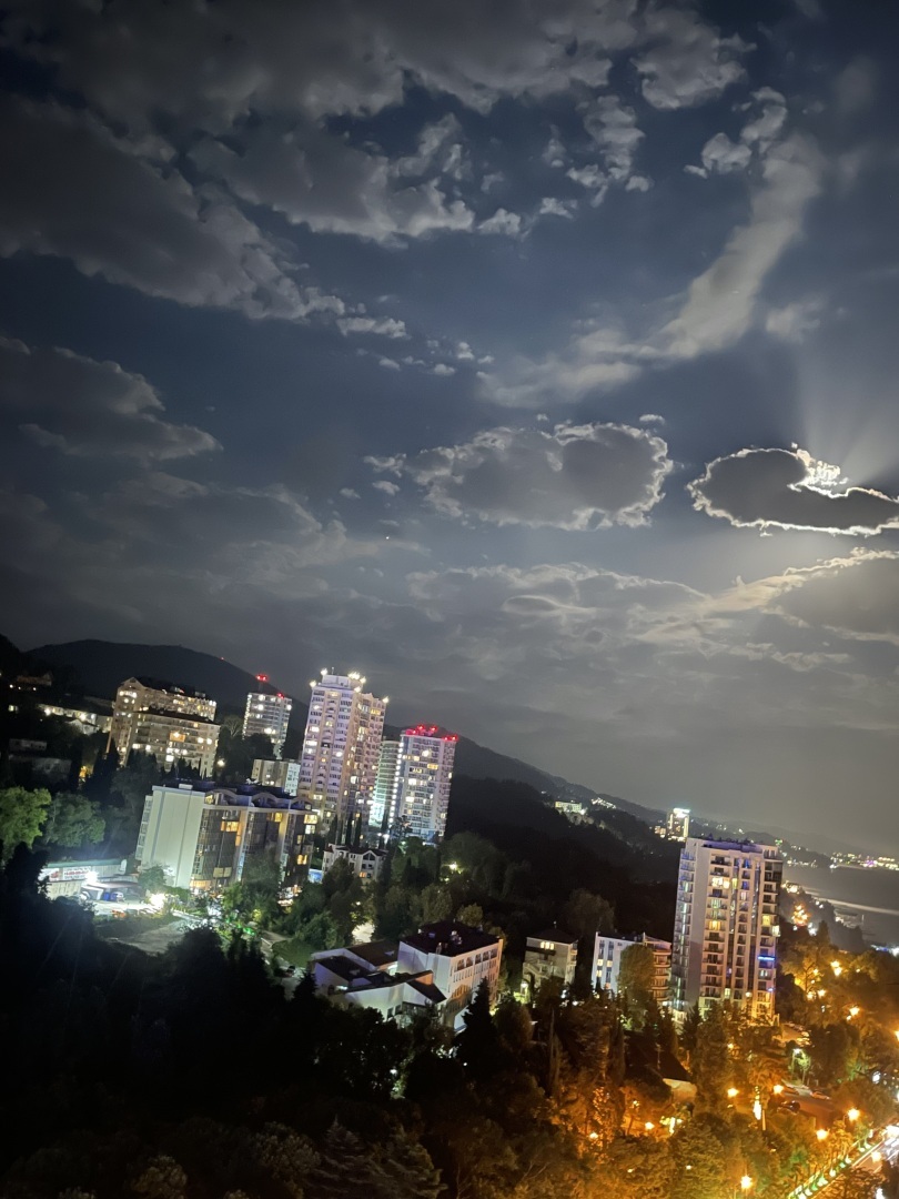 Дорожает не только еда: отдых на море в 2024 году может позволить себе не каждый гражданин