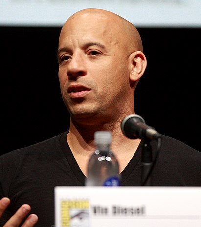 На дизеле ехал Вин Дизель! Японский его вездеход! Рифмоплетство.