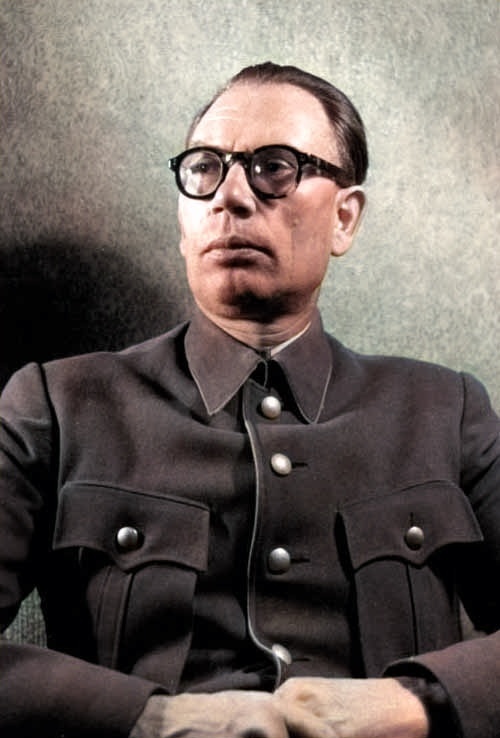 Почему Власов Предатель