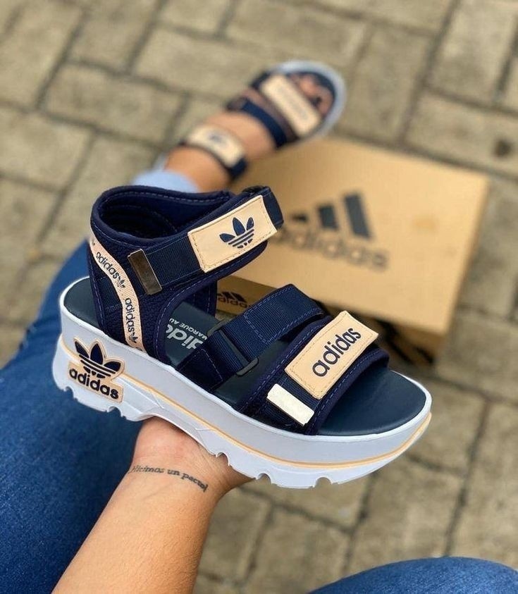 Женщинам! Модная обувь Лета 2024