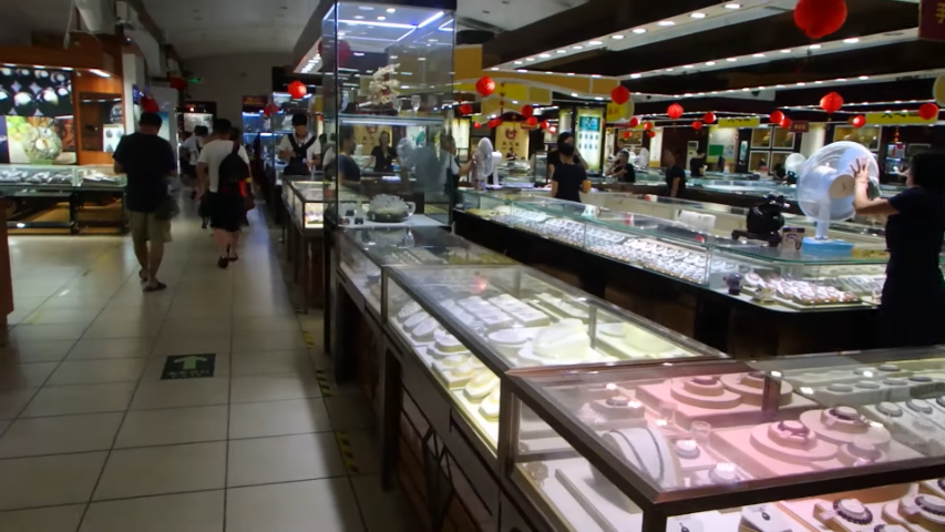 Санья / 三亚 Sānyà, остров Хайнань / 海南 Hǎinán, Китай / 中国 zhōngguó.