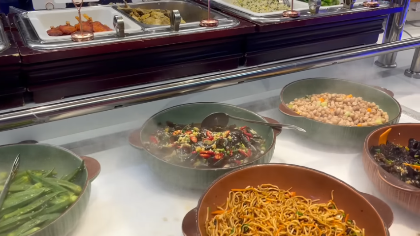 Санья / 三亚 Sānyà, остров Хайнань / 海南 Hǎinán, Китай / 中国 zhōngguó.