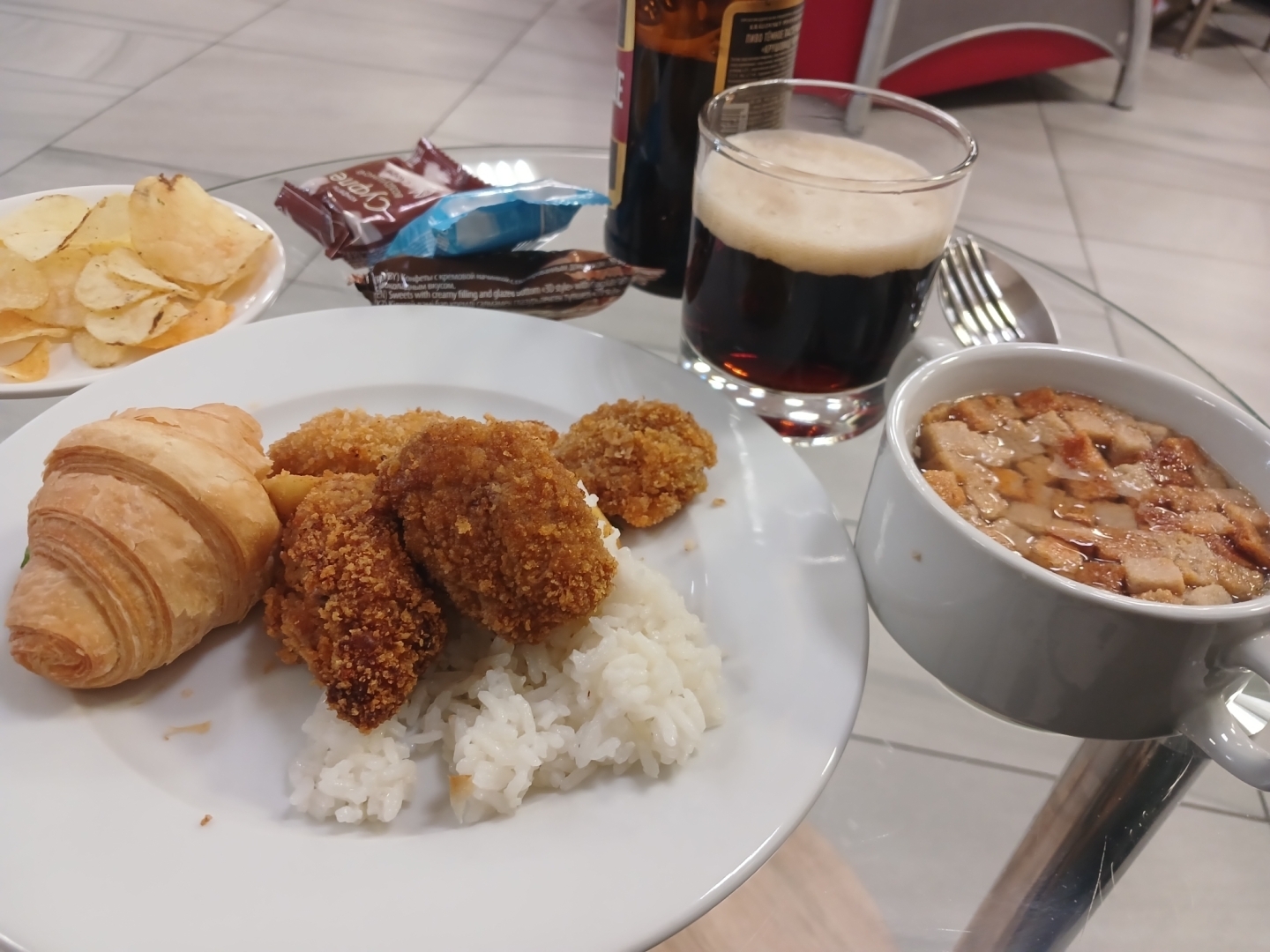 Бизнес-зал в аэропорту Калининграда