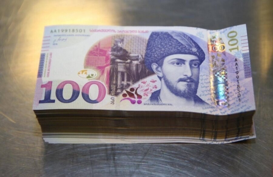 Узнала, какая в Грузии средняя зарплата и очень удивилась: сколько на самом деле в среднем получают в стране?