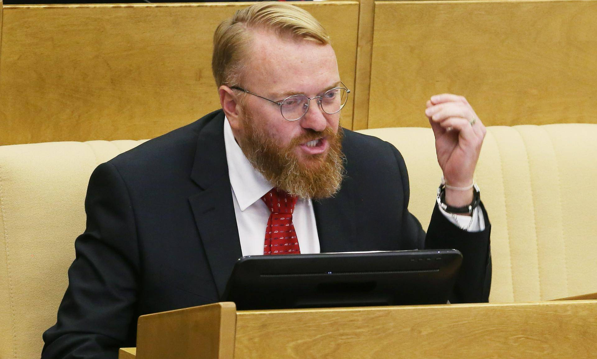 Милонов: «Сажать в тюрьму эскортниц, приехавших на ПМЭФ»