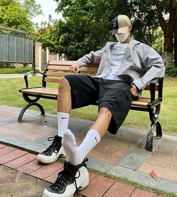 Как избавиться от мерзкого запаха вонючих ног? Пошаговая инструкция для комплексующих мужчин