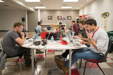 Продакт-менеджеры: кто они и как ими стать