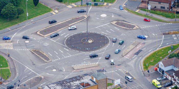 Пять кольцевых развязок в одной: добро пожаловать на одну из худших кольцевых развязок в мире