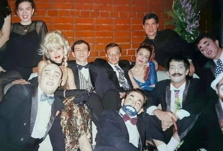 Воспоминания из 90-х: Редкие фото эпохи