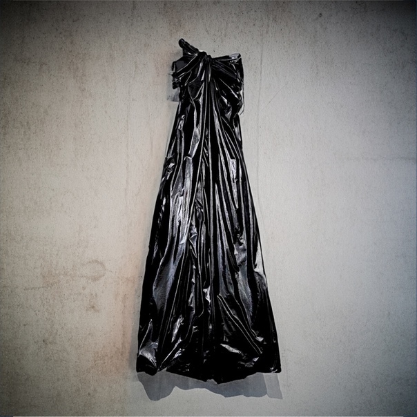 6 самых ужасных нарядов с показа мод 202324 года