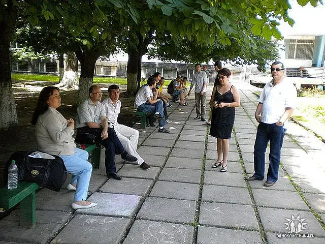 Да, надо встретиться, пока ещё при памяти, - пошутил о юбилейной встрече мой 63-летний однокурсник