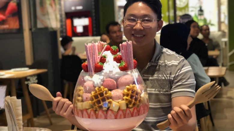 Мороженое 冰淇淋 bīngqílín, а что мы знаем про него.