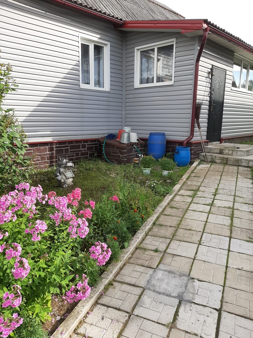 Первые результаты нашего труда на своем земельном участке: красота и польза