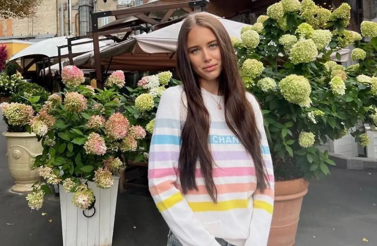 Новая избранница Григория Лепса: певец делает предложение молодой студентке МГИМО, которая младше его старшей дочери