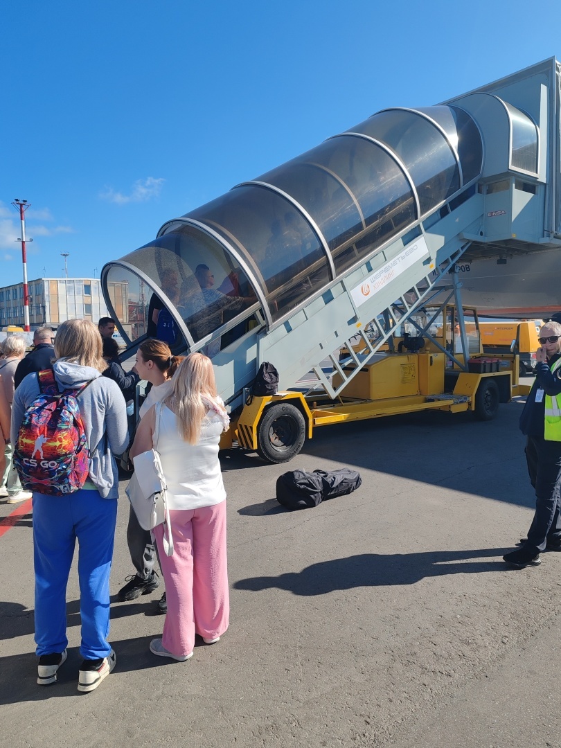 Аэрофлот 2024. Как купить недорогие билеты, чем кормят на борту и бонус: разбитый чемодан.