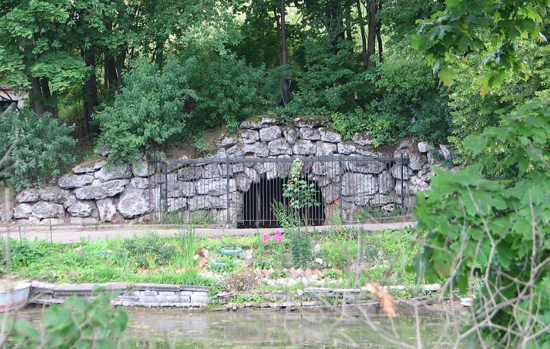 О чем молчат местные места. Парк Сильвия. Гатчина