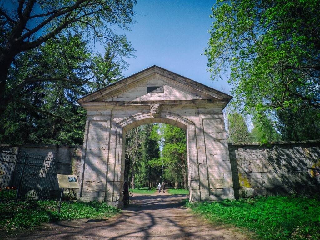 О чем молчат местные места. Парк Сильвия. Гатчина