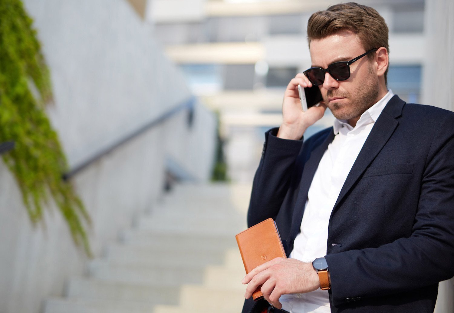 Айфоны — всё? Госдума ограничивает продажу смартфонов и планшетов приложением RuStore