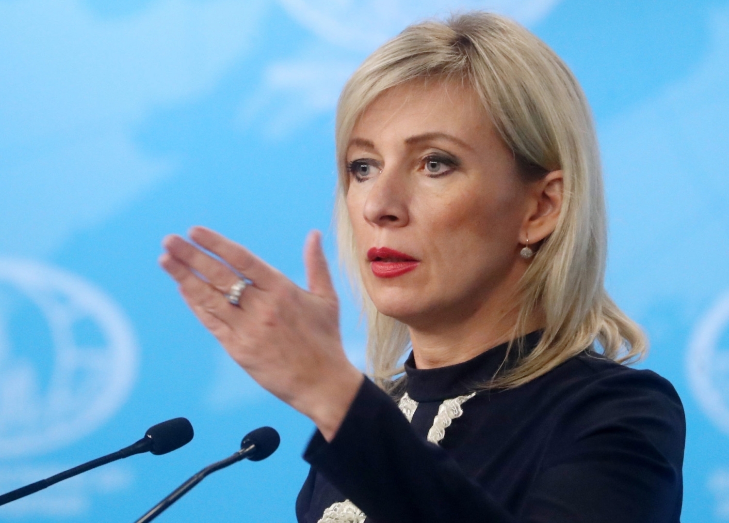 Как вы оцениваете комментарии Марии Захаровой?