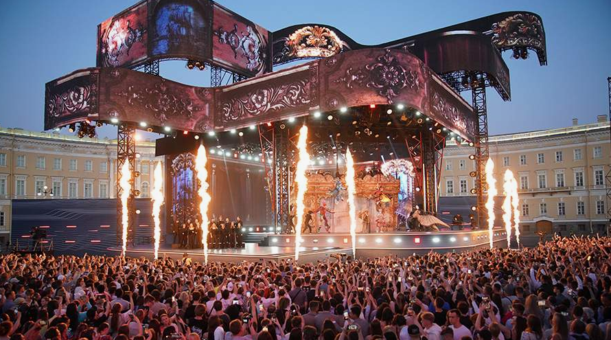 Алые паруса 2024. Как прошел праздник выпускников в Санкт-Петербурге