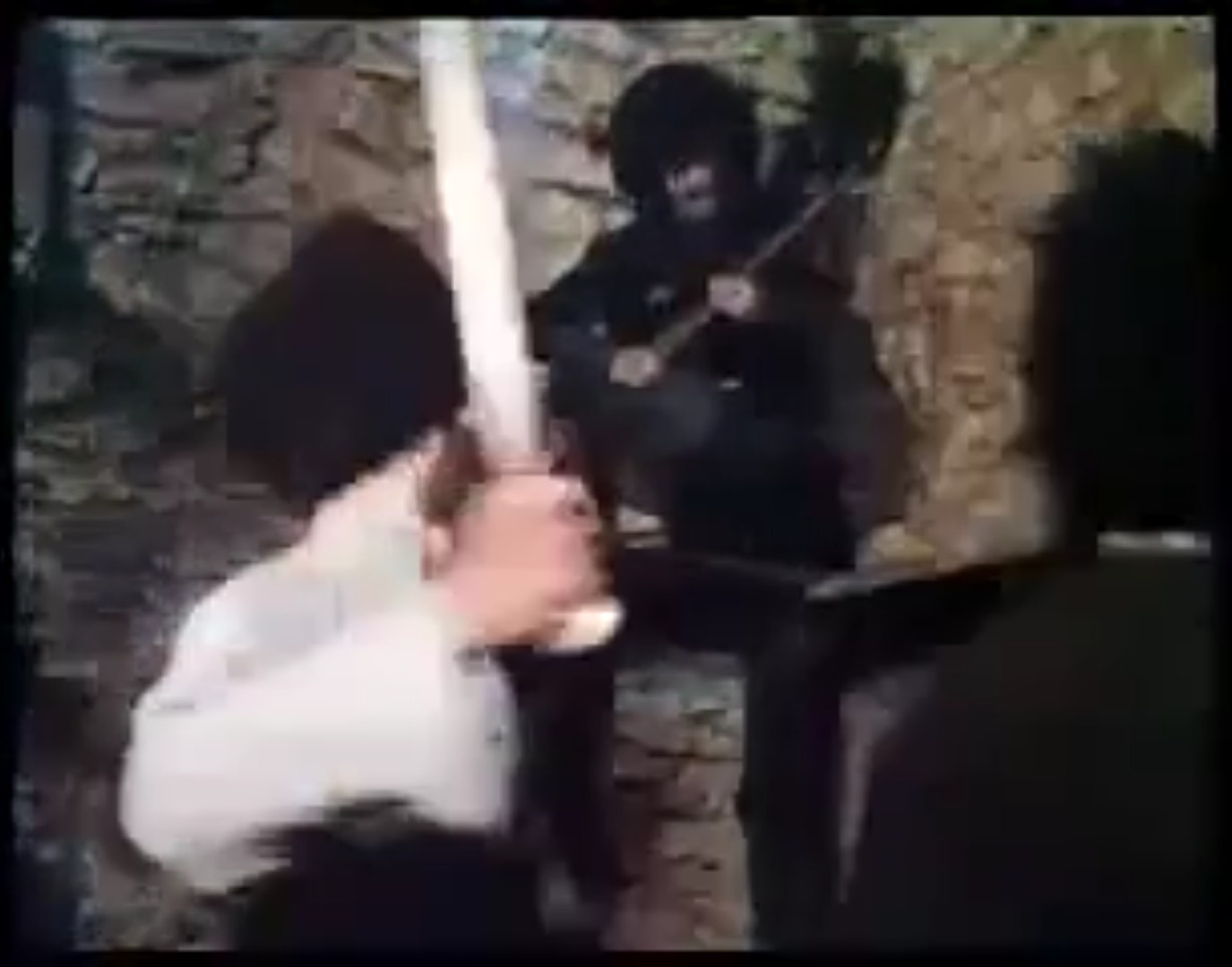 Исламская революция на Кавказе: фильм "Рай под тенью сабель"