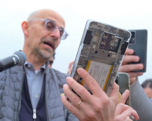 В этом году больше телефонов будут подключаться к спутникам. Вот что это значит для вас