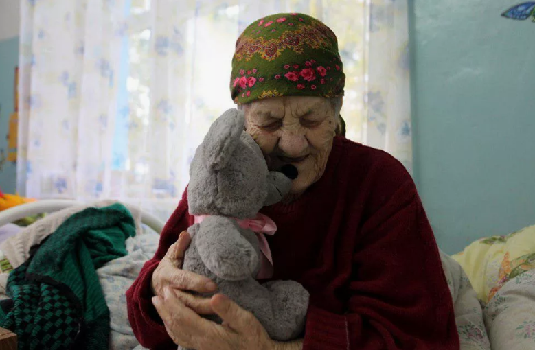 ✔️ Песня до слёз! Авторское исполнение от бабушки о своей горькой судьбе😢Видео - для Вас!