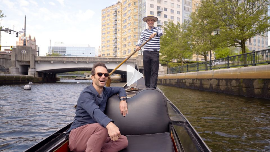 Город, который передвинул реки и стал культурной столицей Англии