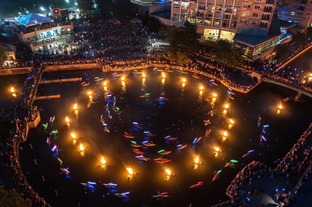 Город, который передвинул реки и стал культурной столицей Англии