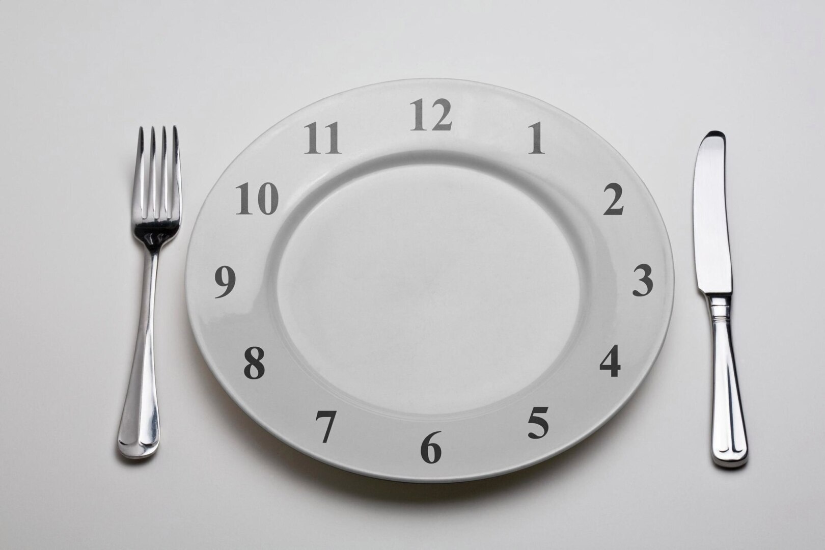 Есть ли у вас на работе официальный перерыв на обед?