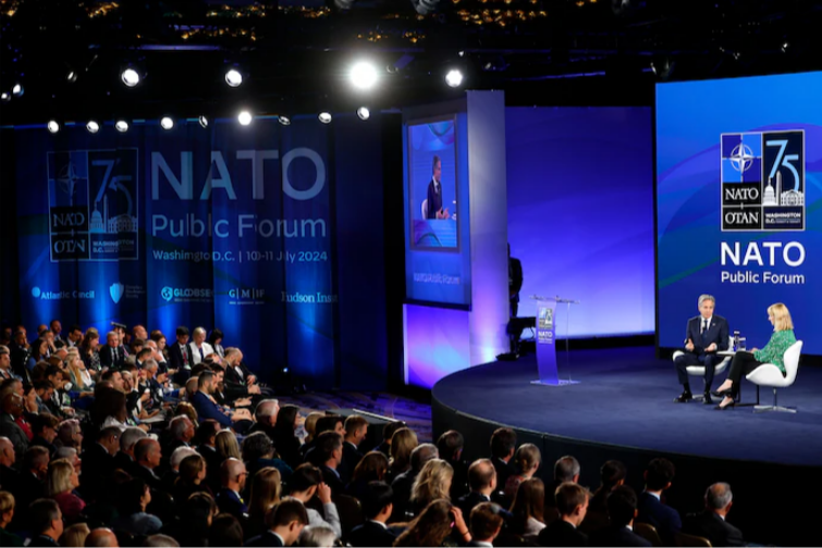 Новейшее оружие НАТО — создатели онлайн-контента