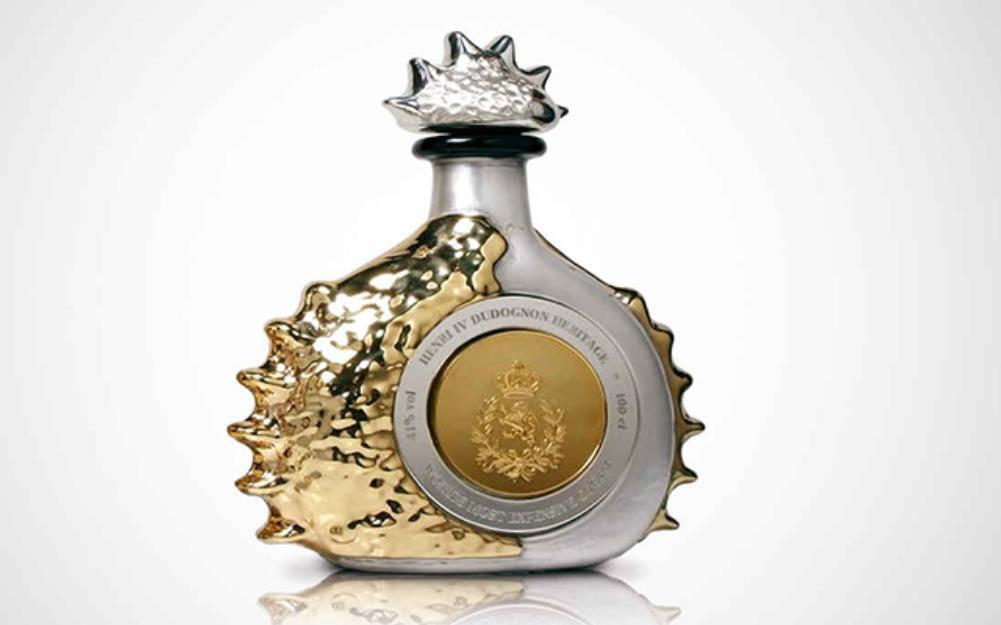 Домработница выпила алкоголя на 180 тысяч рублей... Стоп, включился калькулятор!