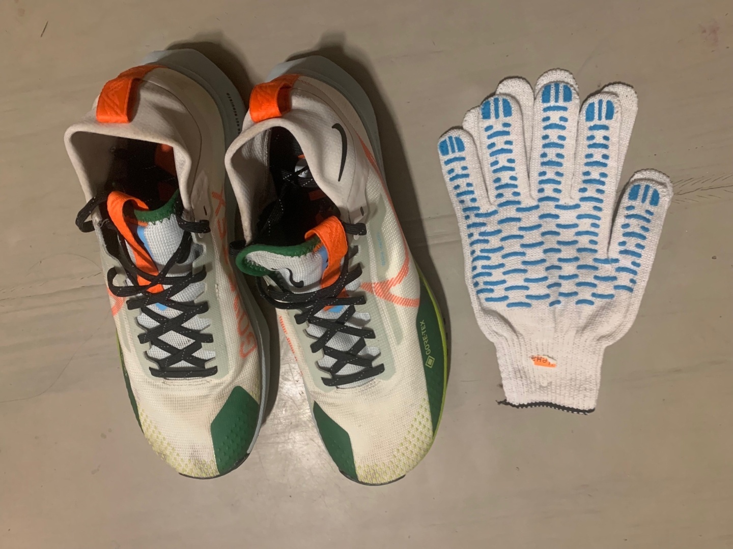 Готовилась к медведям основательно.