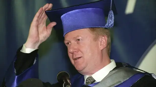 Проявился нанокомбинатор "Чубайс"(Натан Сигал)