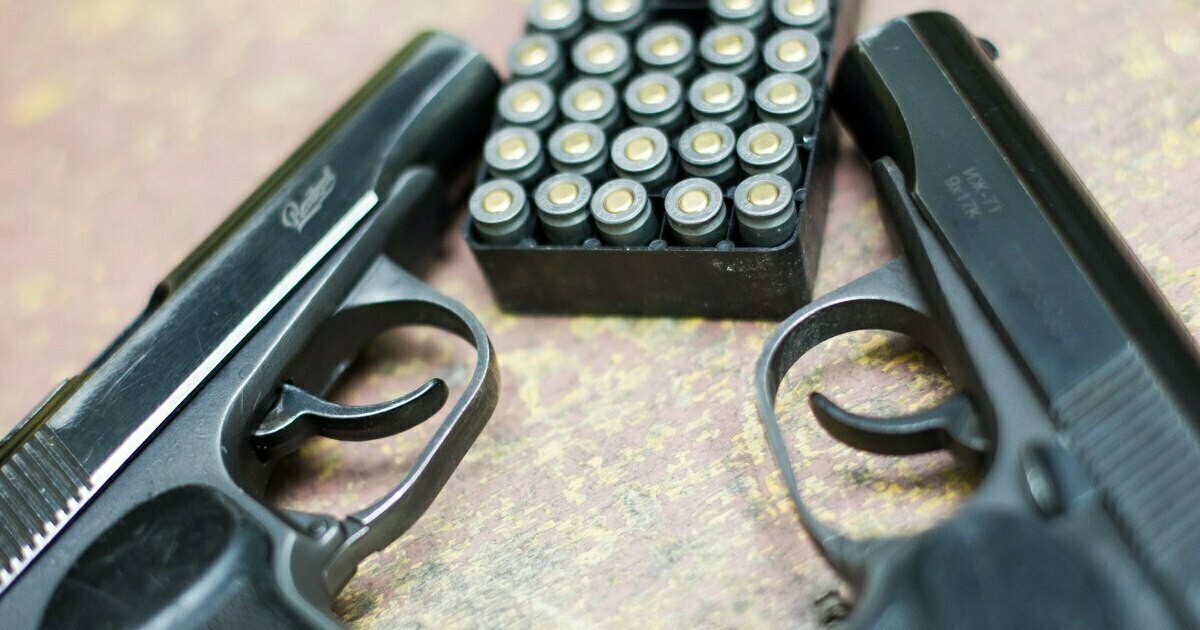 Росгвардия предлагает вооружать чиновников ЦБ. За и против