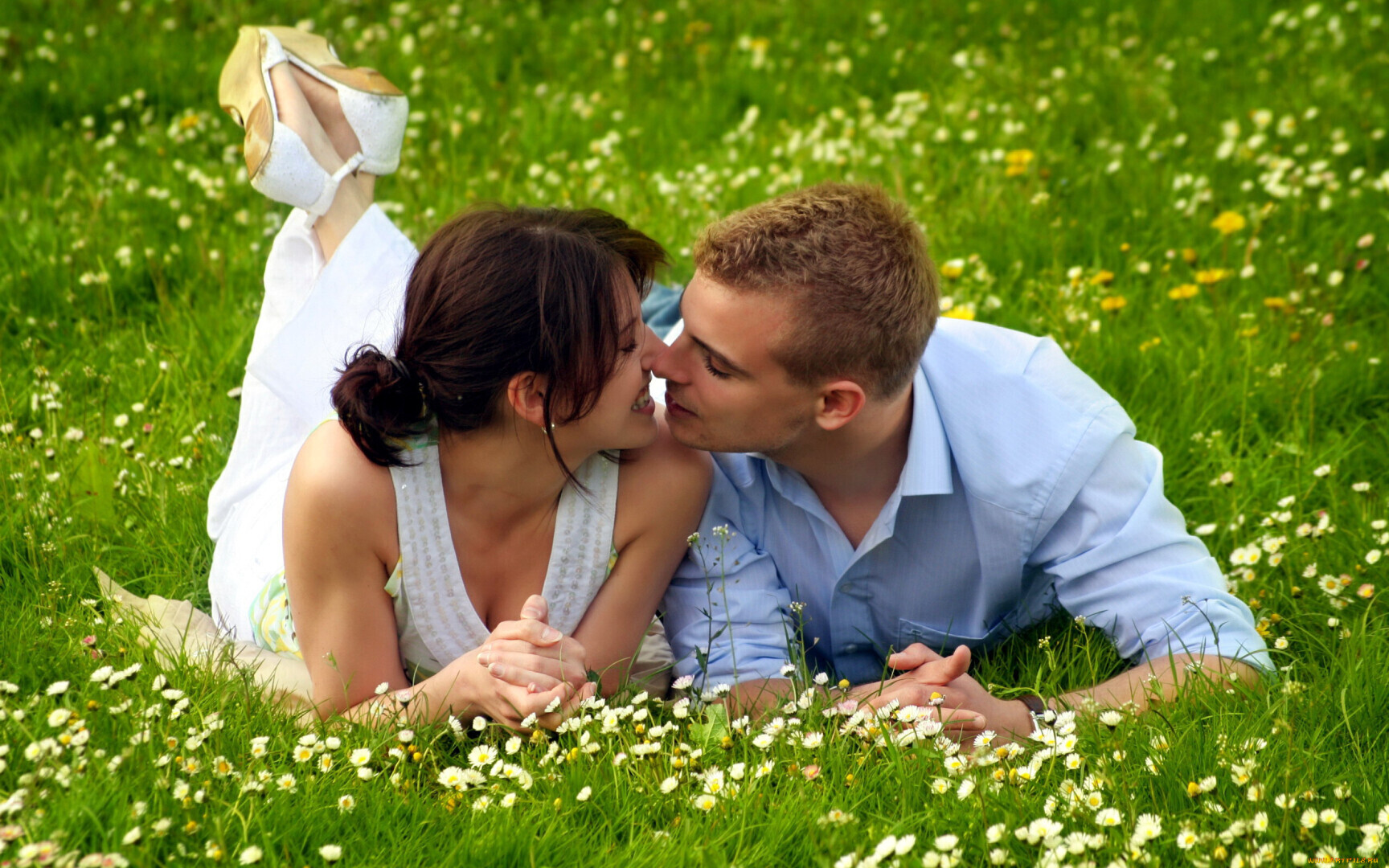 Пол и гендер. В чём отличие? - Пола 2, а гендеров в Европе 60, а в США - 72. Слава Богу, мы живем в России!