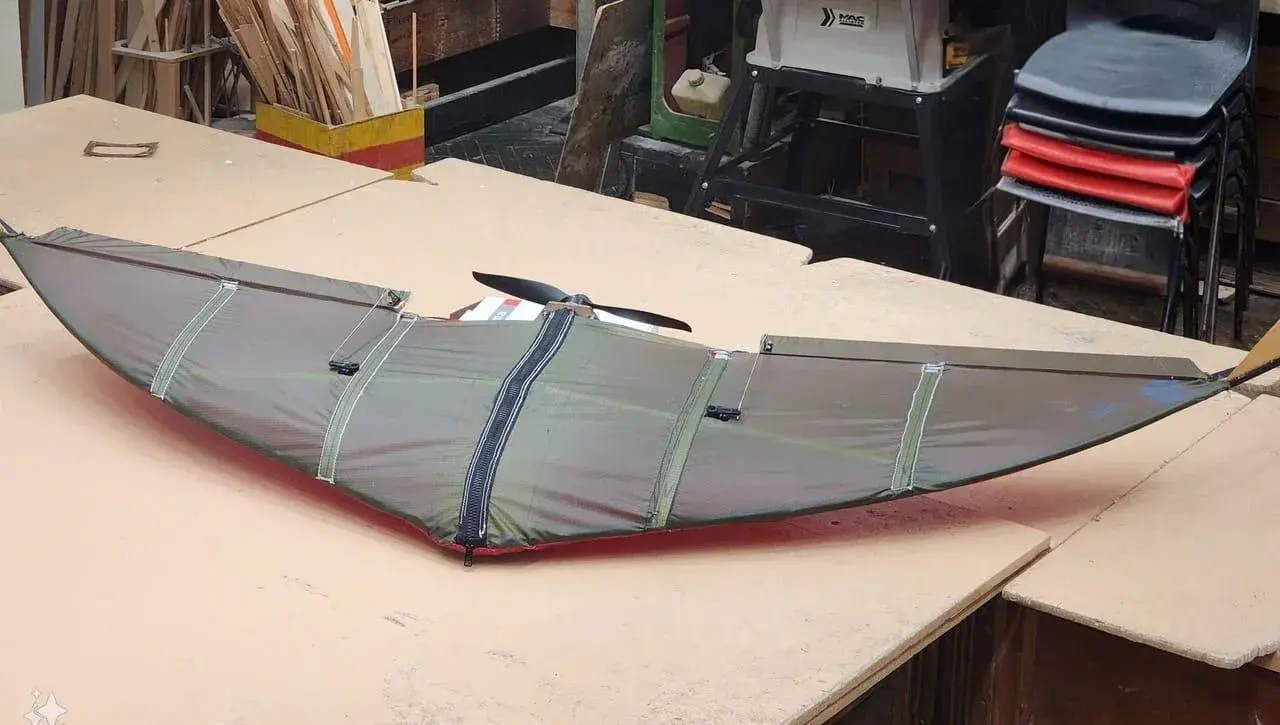 Ученые из Петербурга разработали первый складной БПЛА