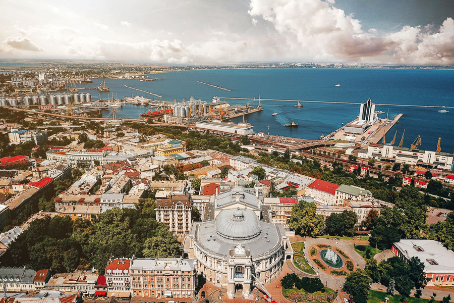 Глава Одесской военной администрации предложил переименовать улицы Одессы, напоминающие об СССР. А МЭР Одессы не согласен. Его послали...