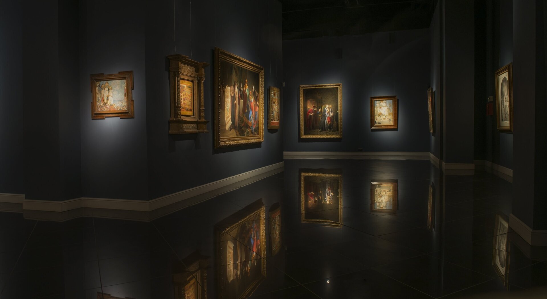 Тени призраков