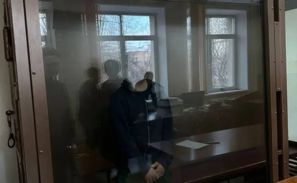 Басманный суд продлил арест террористу, подорвавшему грузовой поезд в Рязанской области. А он хочет "смыть позор кровью"...