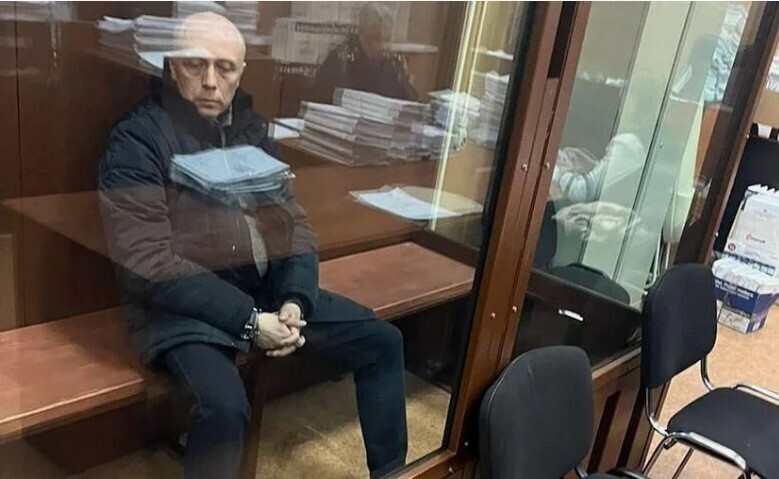 Генерал ФТС, "борющийся со взятками", получал деньги по почте