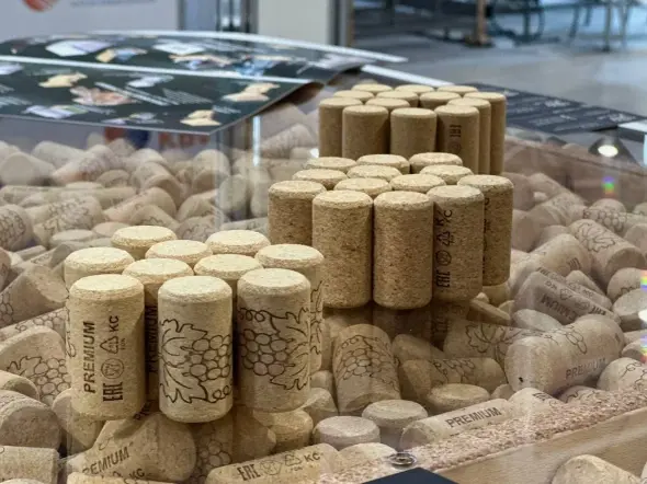 Винт против классики: как кубанские виноделы выбирают укупорку для своих вин?