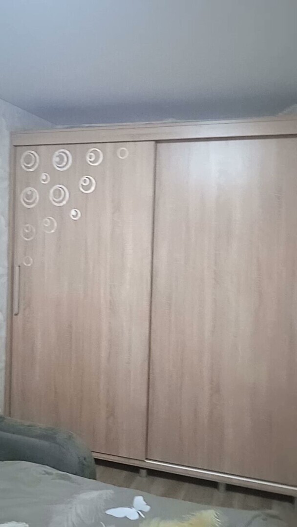 😊😋Дело было вечером, делать было нечего!) Декор для шкафа-купе в виде интерьерных зеркальных наклеек!) Личный лайфхак!😉😜