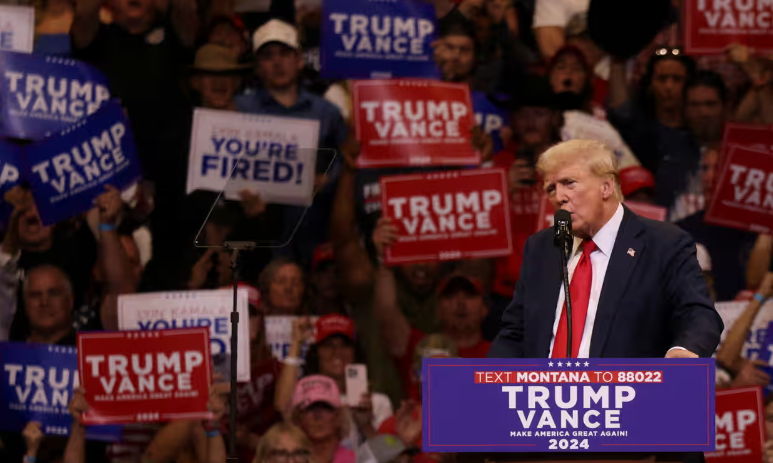 Трамп обвиняет Иран во взломе электронной почты и заявляет, что украдена только общедоступная информация