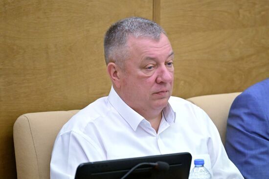 ⚡🔥⚡ «У нас никто не любит правды в докладах». Депутат Гурулев возмутился обороной Курской области 🔥⚡🔥